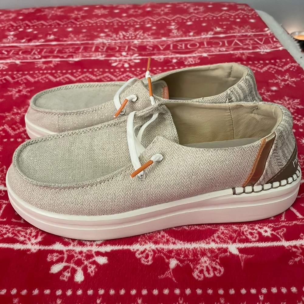 Women’s Platform Hey Dudes